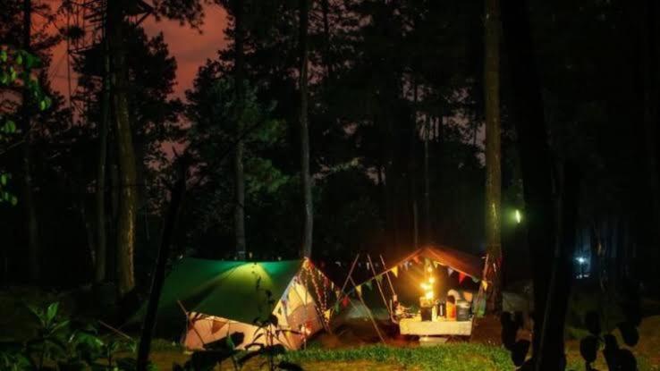 Tapian Ratu Camp Real Bukittinggi Exterior photo